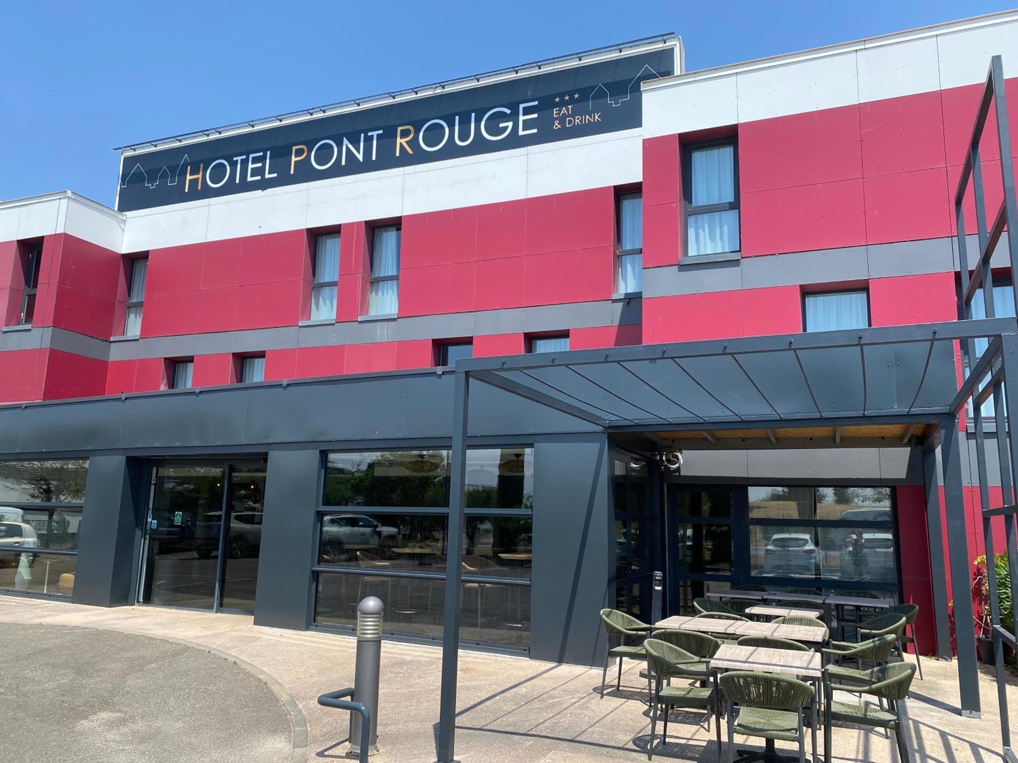 Hotel Pont Rouge ,