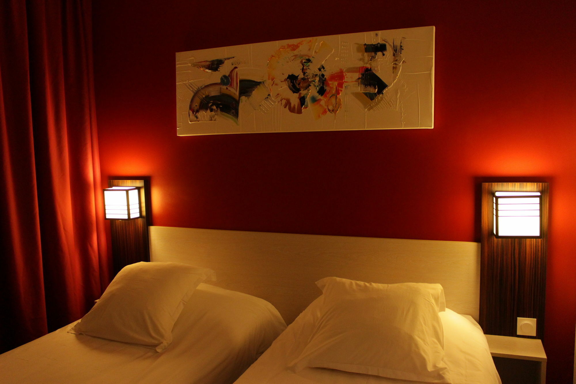 Hotel The Originals City, Pont Rouge 3*
